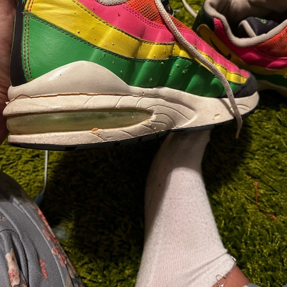 Nike air max rainbow neon sneakers 6y - Picture 5 of 5